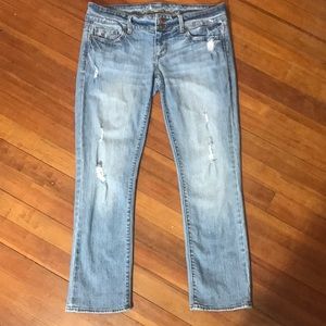 AE "Live Your Life" Light Wash Distressed Jeans